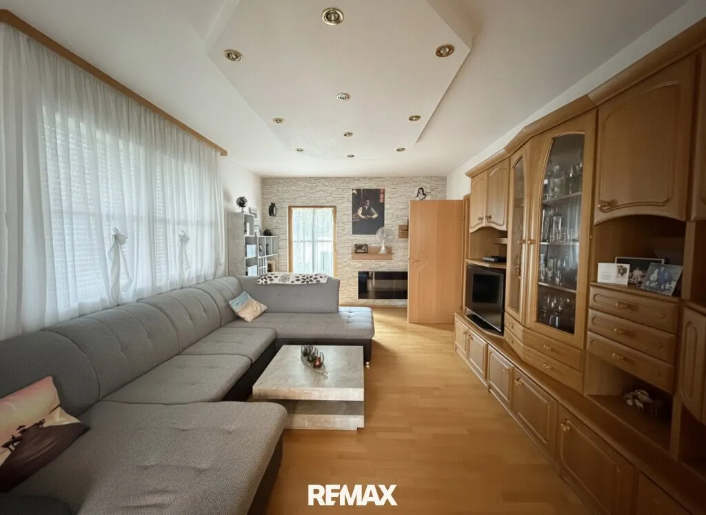 Ihr Wohntraum - gemütliches Einfamilienhaus mit Terrasse und Loggia in idyllischer Lage! - Ansicht 3