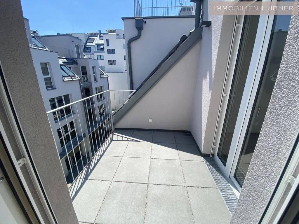 Kompakte DG-TERRASSENWOHNUNG mit Dusche und hochwertiger Ausstattung! – pohled 2