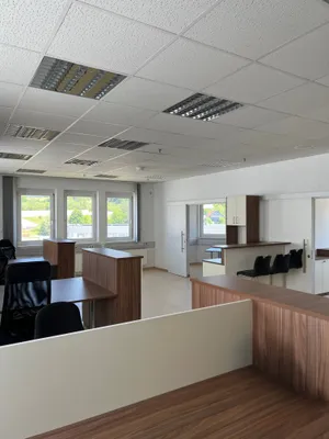 3-Zimmer-Gewerbeimmobilie mieten in Villach Land – 118 m², € 1.132