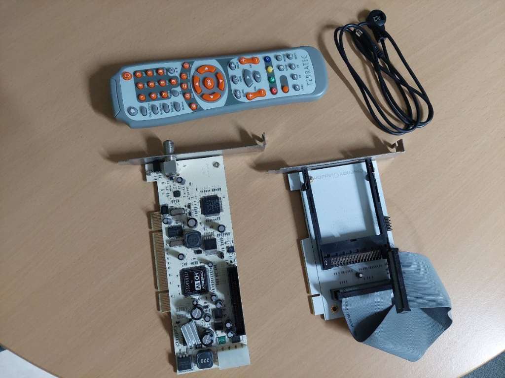 TV Karte Cinergy S2 PCI HD Sat Karte mit CI AddOn und Fernbedienung