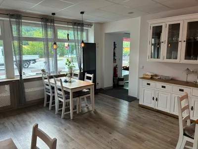 Gewerbeimmobilie mieten in Baden – 133 m², € 850 – Bild 9 von 17