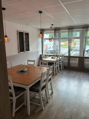Gewerbeimmobilie mieten in Baden – 133 m², € 850 – Bild 8 von 17