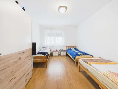 8-Zimmer-Gewerbeimmobilie kaufen in Ried im Innkreis – 192 m², € 639.000 – Bild 31 von 47