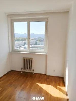 6-Zimmer-Wohnung kaufen in Linz – 129,3 m², € 384.900 – Bild 4 von 10