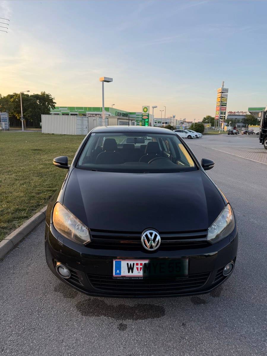 VW Golf 1.6