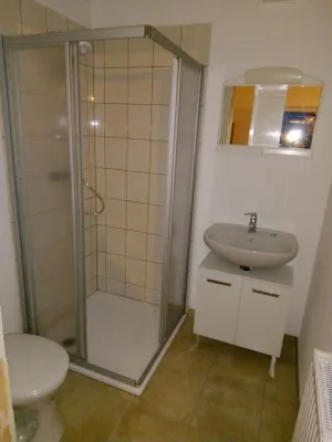 1-Zimmer-Wohnung mieten in Tulln – 21 m², € 430 – Bild 4 von 8
