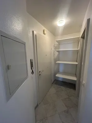 Wohnung mieten in Salzburg Stadt – 29 m², € 1.200 – Bild 2 von 21