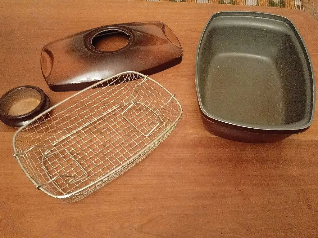 Fissler Saftomat mit Bratkorb, vintage Bräter - Fissler Schmortopf - Fissler Bräter - Fissler Vintage ca. 1970er, € 15,- (4020 Linz)