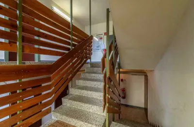 (Warm) Familienfreundliche, WG-Taugliche große Wohnung mit Balkon im Grüngebiet nähe Liesingbach und Wienerbergteich – Bild 3