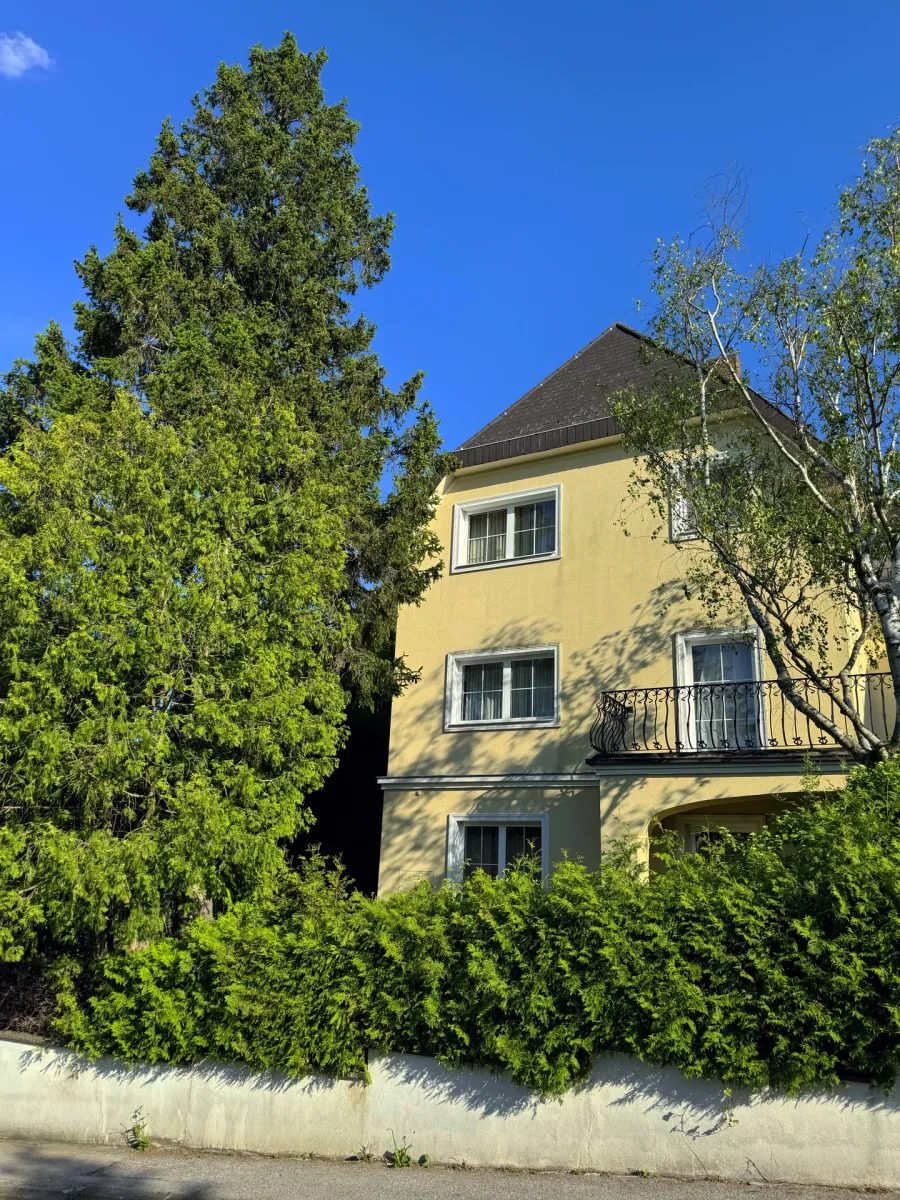 EINFAMILIENHAUS IN TRAUMHAFTER GRÜNRUHELAGE (Provisionsfrei) - Ansicht 2