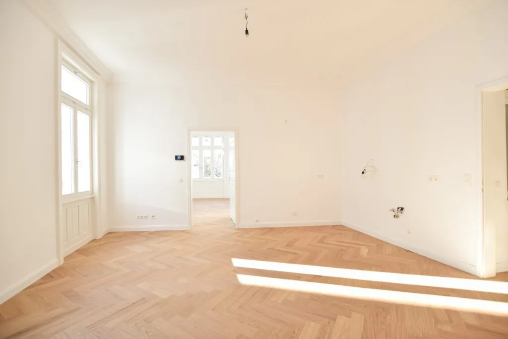 VERLIEBEN SIE SICH! STILVOLLE, SANIERTE 3-ZIMMER WOHNUNG – pohled 2