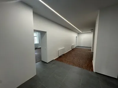 Gewerbeimmobilie mieten in Wien – 600 m², € 17 – Bild 8 von 19