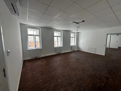 Gewerbeimmobilie mieten in Wien – 600 m², € 17 – Bild 4 von 19