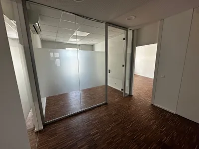 Gewerbeimmobilie mieten in Wien – 600 m², € 17 – Bild 15 von 19