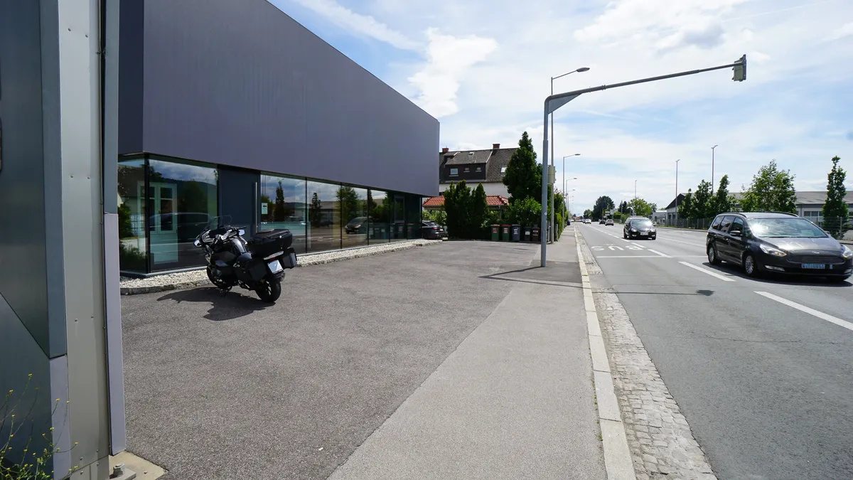Geschäftsgebäude/Ordination/Büro in der Kärntnerstraße! – pohled 2
