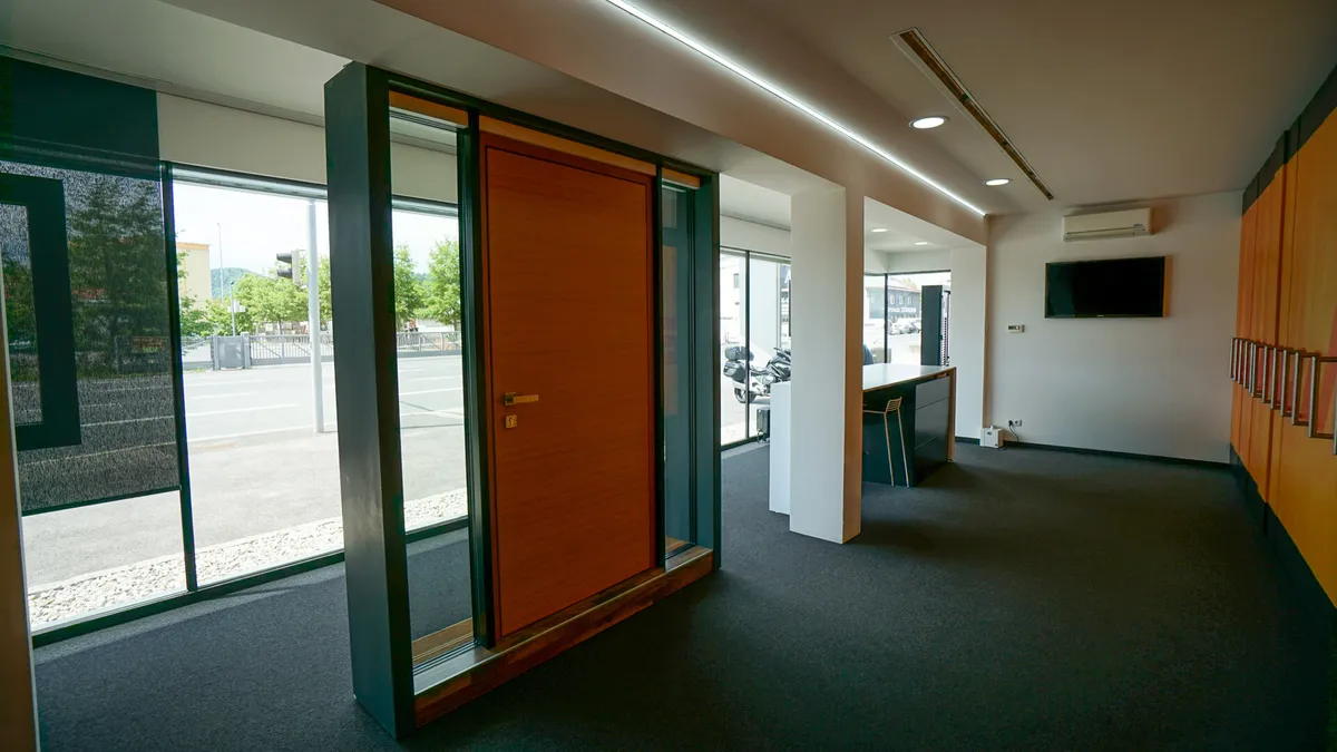 Geschäftsgebäude/Ordination/Büro in der Kärntnerstraße! – pohled 3