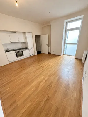 GARCONNIERE IN CITYLAGE NÄCHST WIEDNER HAUPTSTRAßE