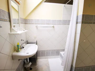 1-Zimmer-Wohnung mieten in Baden – 36 m², € 600 – Bild 6 von 11