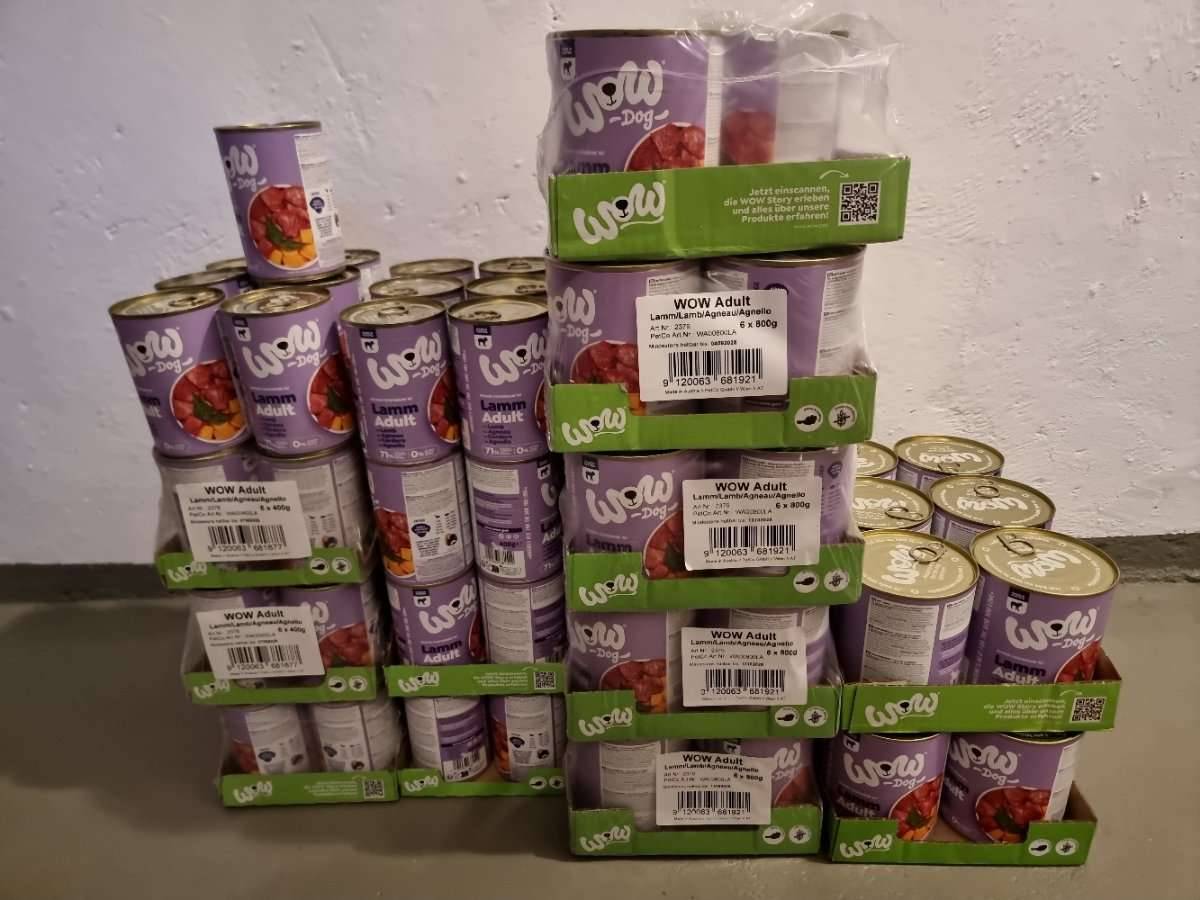 Wow Hundefutter 90 Dosen,  200,- (2734 Puchberg am Schneeberg) - willhaben