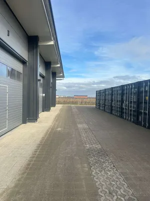 Immobilie mieten in Baden – 3 000 m², € 135 – Bild 7 von 11