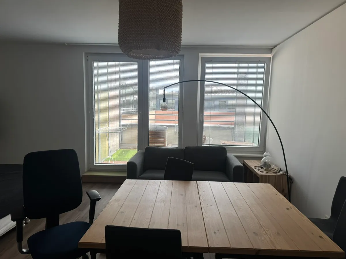 All-inclusive 43m²-Wohnung mit 11m² Loggia nähe U4 Heiligenstadt (inkl. Strom, Heizung, Internet) – pohled 3
