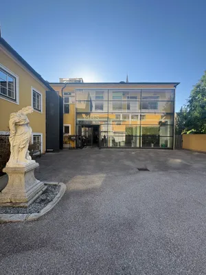 Gewerbeimmobilie mieten in Linz – 92 m², € 2.160