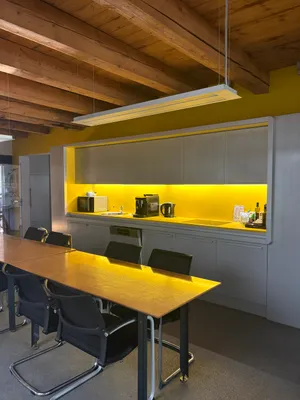Gewerbeimmobilie mieten in Linz – 92 m², € 2.160 – Bild 8 von 12