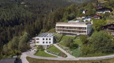 2-Zimmer-Wohnung kaufen in Innsbruck-Land – 51,98 m², € 389.000 – Bild 2 von 2