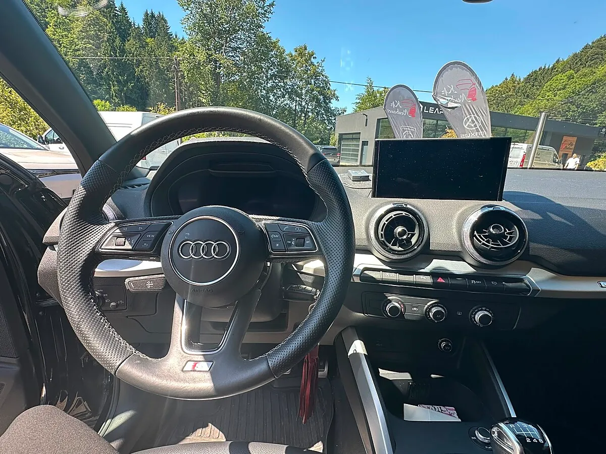 Audi Q2 TFSI 2x S line Leder – Bild 10