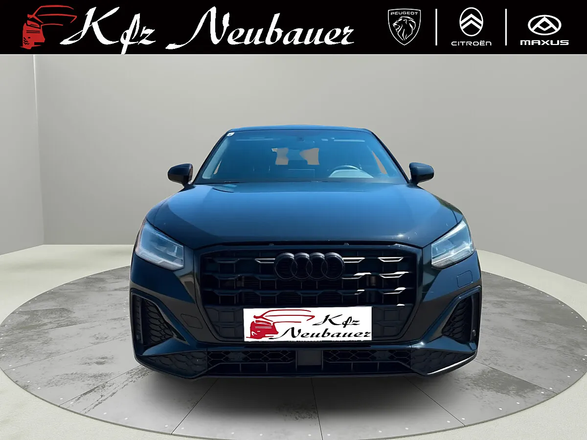 Audi Q2 TFSI 2x S line Leder – Bild 3