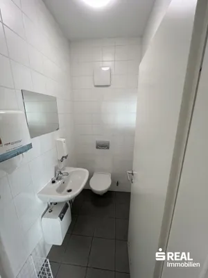 2-Zimmer-Gewerbeimmobilie kaufen in Schärding – 106 m², € 170.000 – Bild 11 von 11
