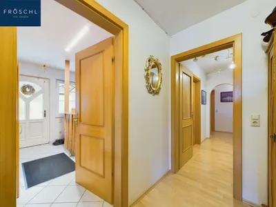 5-Zimmer-Haus kaufen in Krems Land – 314 m², € 396.000 – Bild 9 von 35