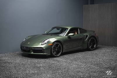 Porsche 911 Turbo S Coupe PDK