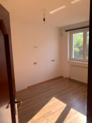 5-Zimmer-Wohnung mieten in Perg – 102 m², € 973 – Bild 10 von 18