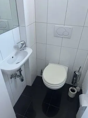 4-Zimmer-Gewerbeimmobilie mieten in Wien – 100 m², € 1.644 – Bild 13 von 13
