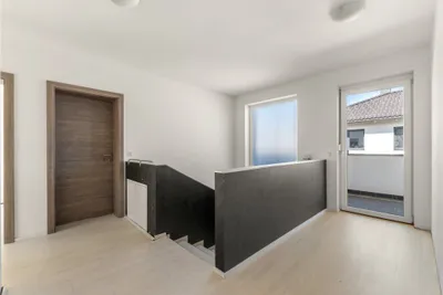 6-Zimmer-Haus kaufen in Klagenfurt – 145,1 m², € 499.000 – Bild 16 von 22