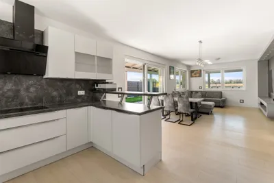 6-Zimmer-Haus kaufen in Klagenfurt – 145,1 m², € 499.000 – Bild 9 von 22