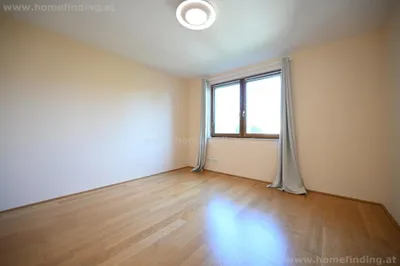 6-Zimmer-Haus mieten in Mödling – 250 m², € 4.990 – Bild 8 von 18
