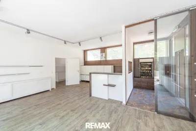 Immobilie kaufen in Gmunden – 2 000 m², € 850.000 – Bild 22 von 24