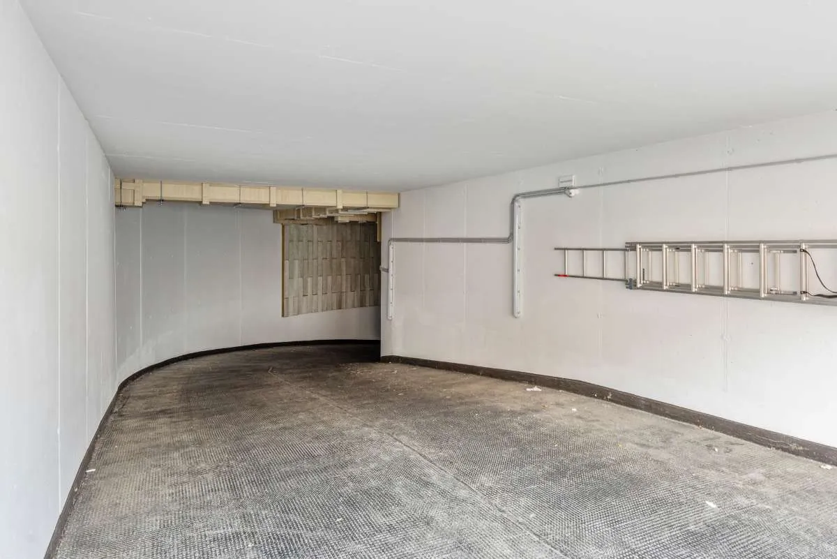 SOFORT VERFÜGBAR: Pkw-Tiefgaragenplätze in Zentrumsnähe – pohled 3