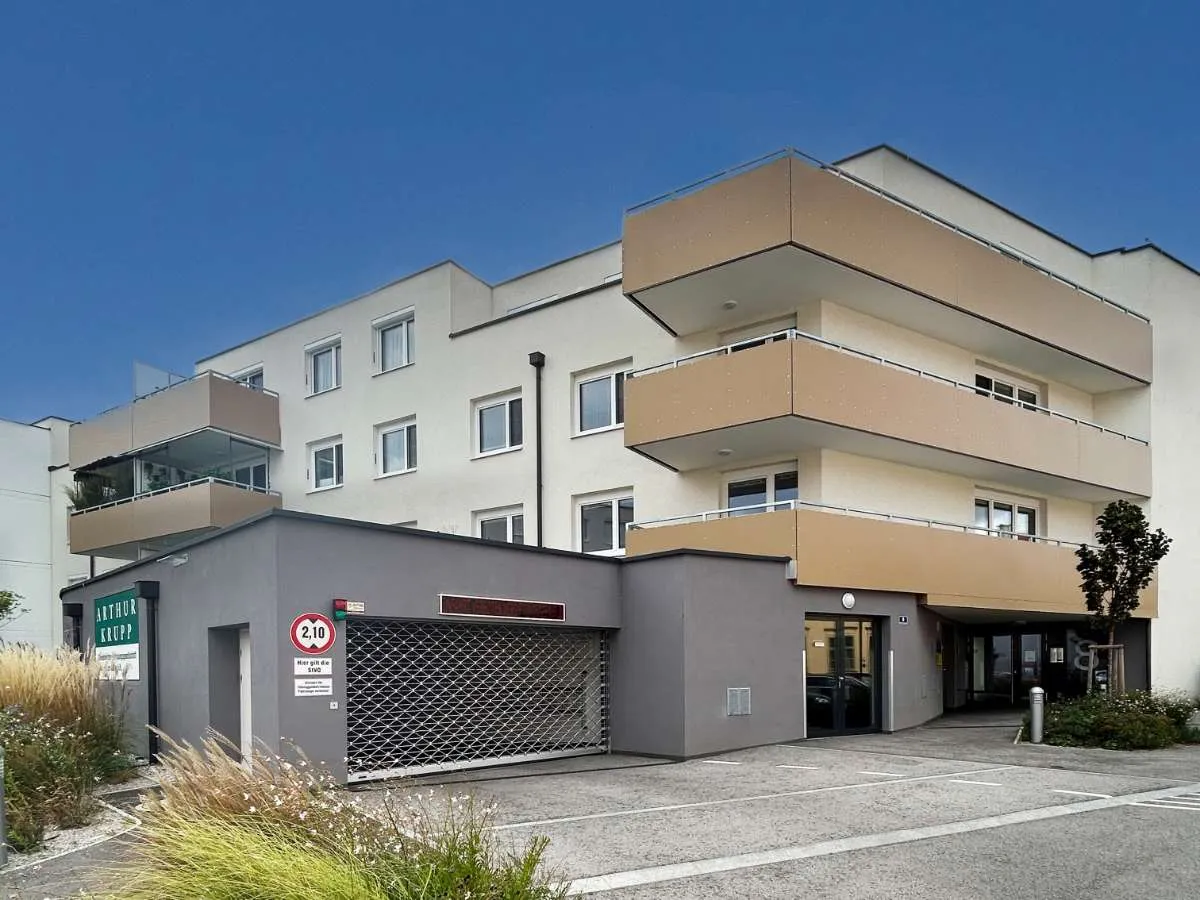 SOFORT VERFÜGBAR: Pkw-Tiefgaragenplätze in Zentrumsnähe – pohled 2