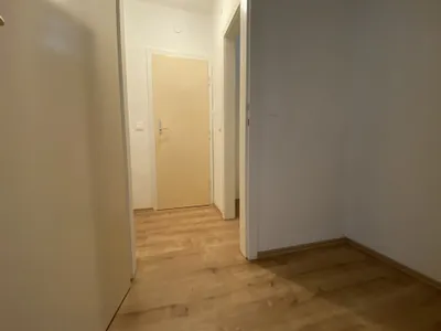 2-Zimmer-Wohnung mieten in Krems an der Donau – 71 m², € 536 – Bild 6 von 9