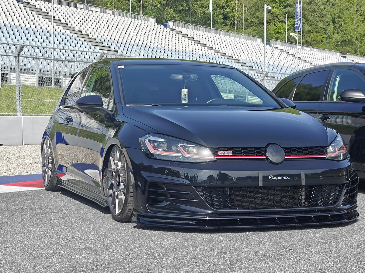 Volkswagen Golf 2017 photo 3
