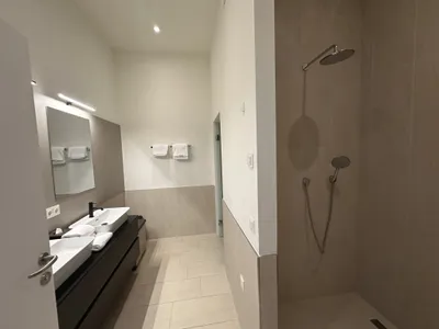 Wohnung kaufen in Klagenfurt Land – 63 m², € 690.000 – Bild 9 von 14