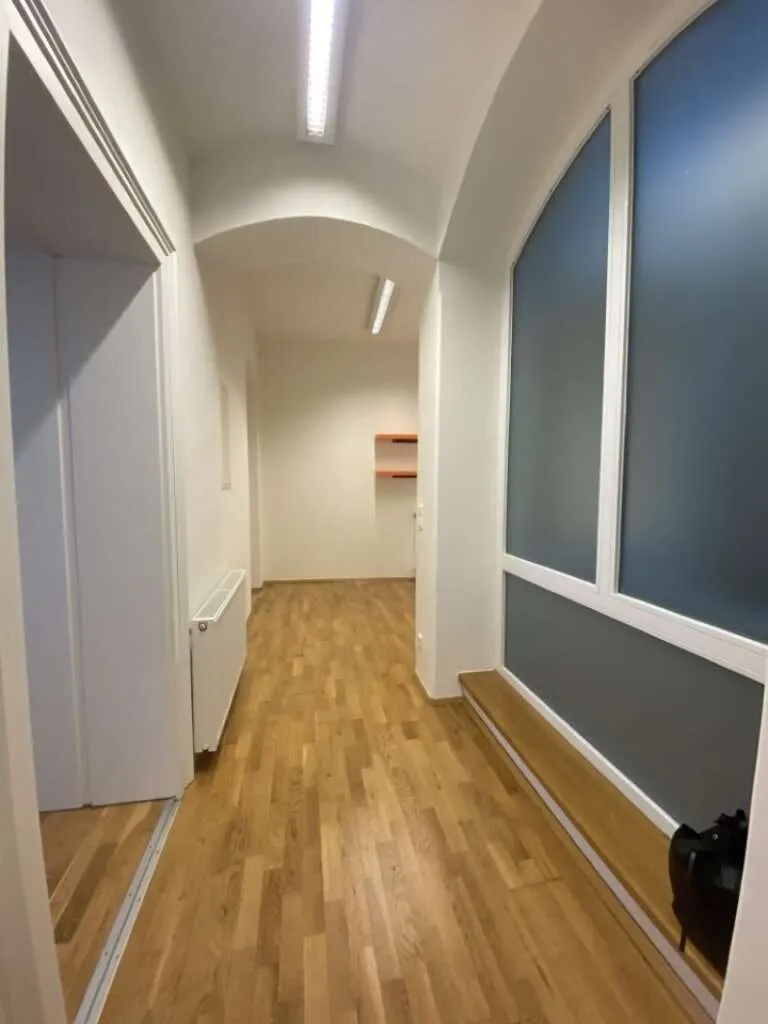 Sehr gepflegtes Büro in absoluter Bestlage - Innere Stadt direkt beim Franziskanerplatz - Widok 2