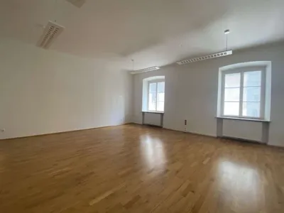 2-Zimmer-Gewerbeimmobilie mieten in Graz – 77 m², € 897