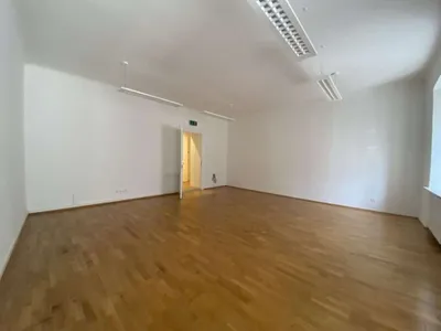 2-Zimmer-Gewerbeimmobilie mieten in Graz – 77 m², € 897 – Bild 9 von 20