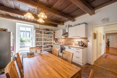 8-Zimmer-Haus mieten in Bruck an der Leitha – 203 m², € 1.999 – Bild 9 von 47