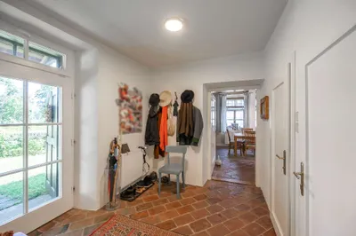 8-Zimmer-Haus mieten in Bruck an der Leitha – 203 m², € 1.999 – Bild 7 von 47