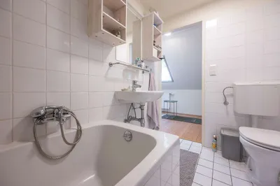 8-Zimmer-Haus mieten in Bruck an der Leitha – 203 m², € 1.999 – Bild 25 von 47